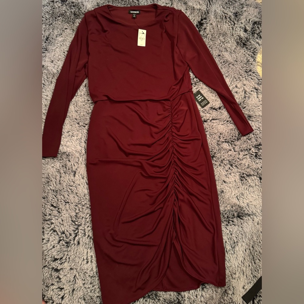 Super flattering midi dress